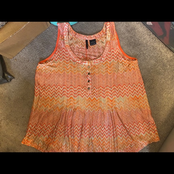 🌻 New Directions Knit Tank - Picture 8 of 8